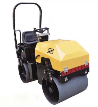 點擊查看詳細信息<br>標題：1.5T(噸)液壓壓路機 閱讀次數：2489