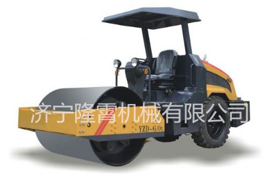 點擊查看詳細信息<br>標題：6噸單鋼輪振動壓路機 閱讀次數：2421
